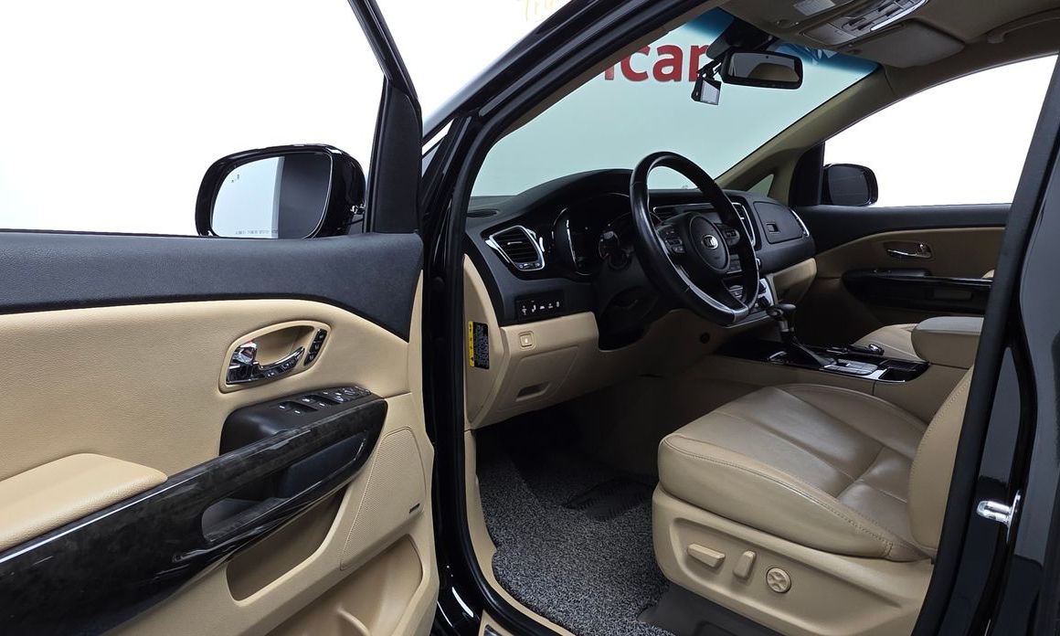 Kia Canival 2019