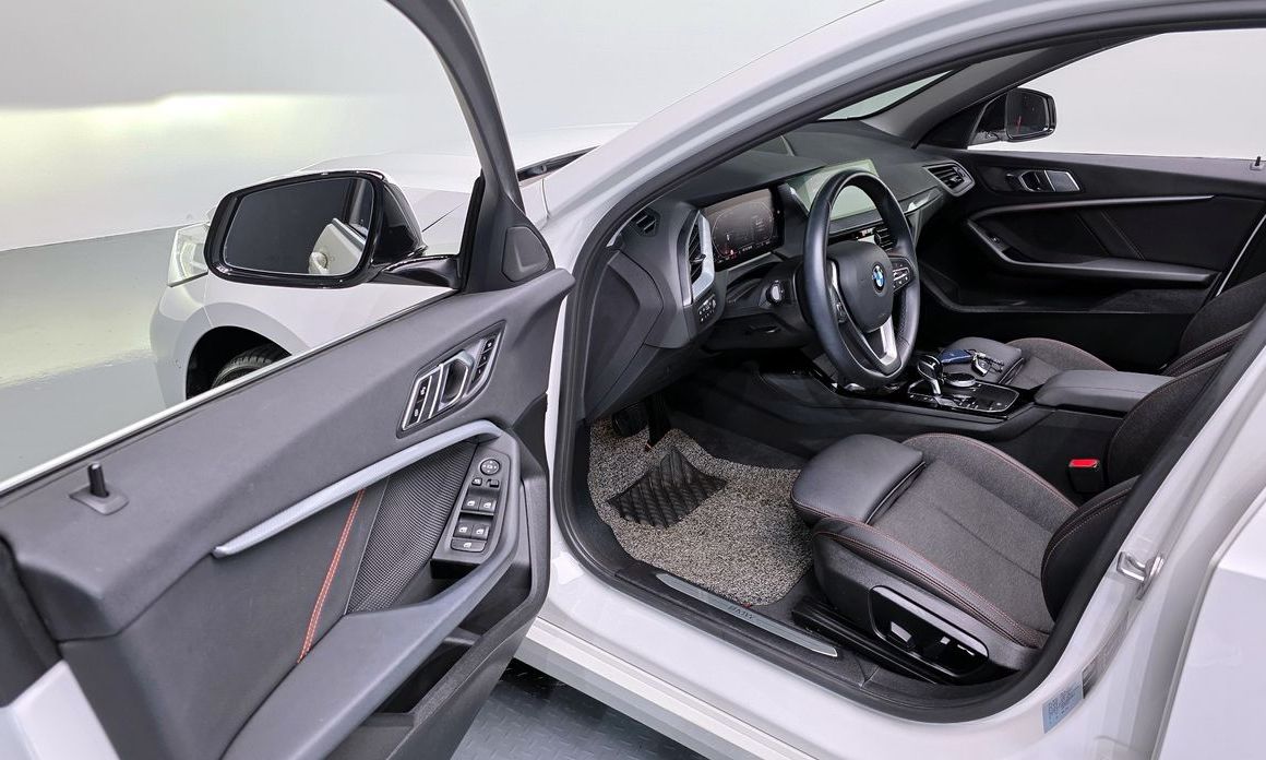 BMW 1-Series 2021