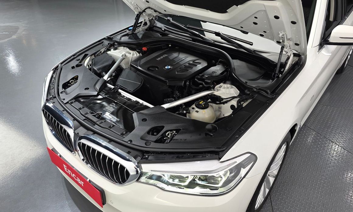 BMW 5-Series 2018