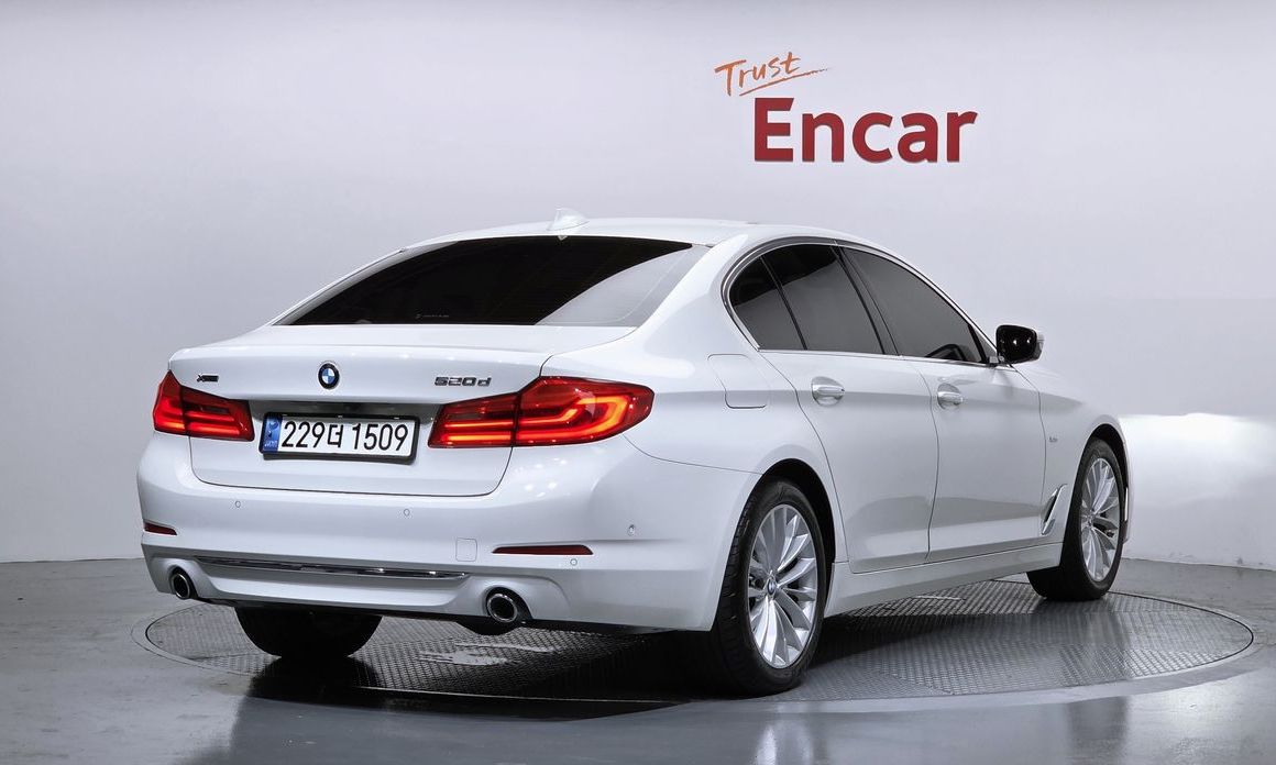 BMW 5-Series 2018