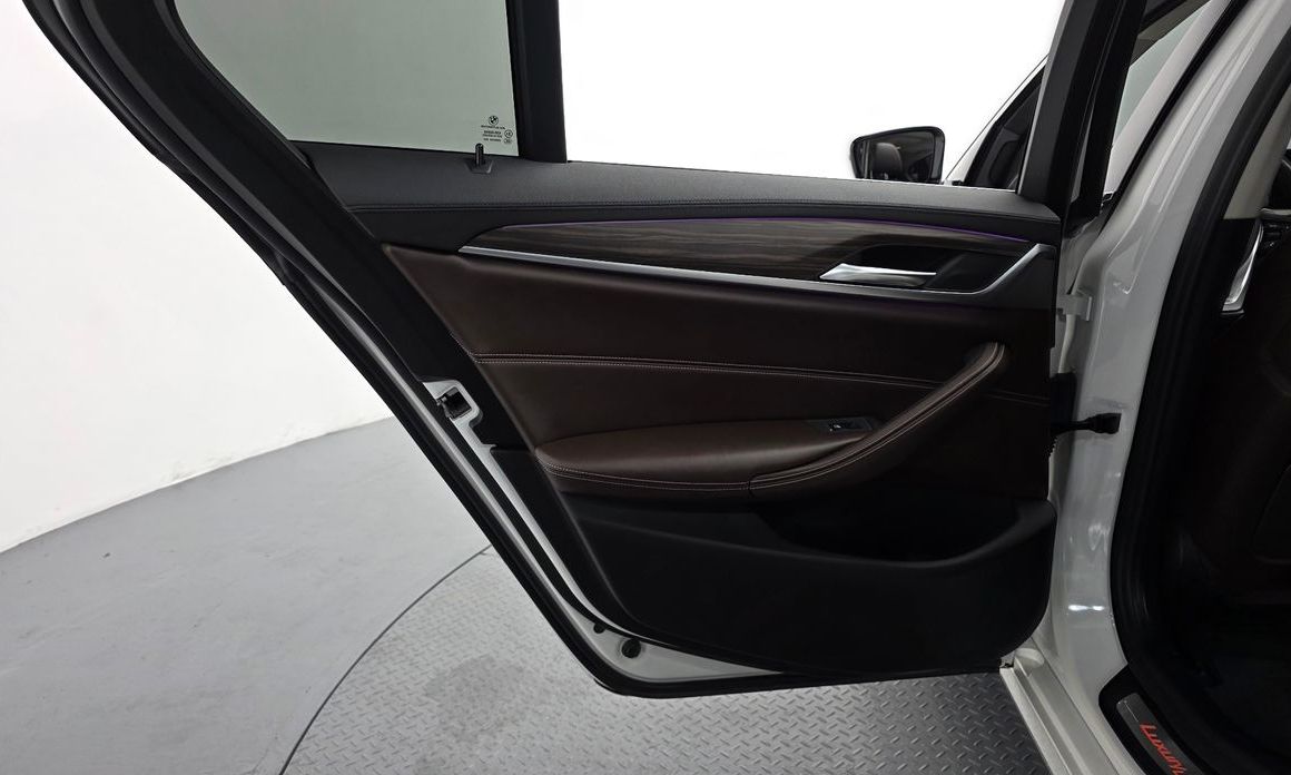 BMW 5-Series 2018