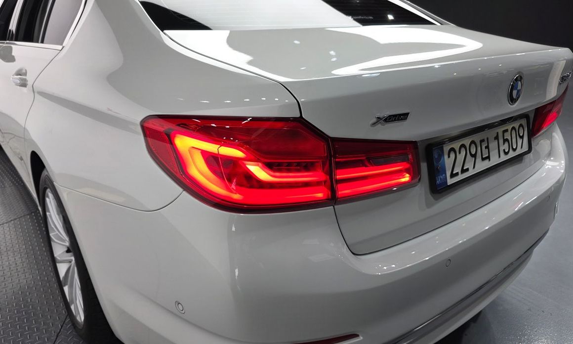 BMW 5-Series 2018