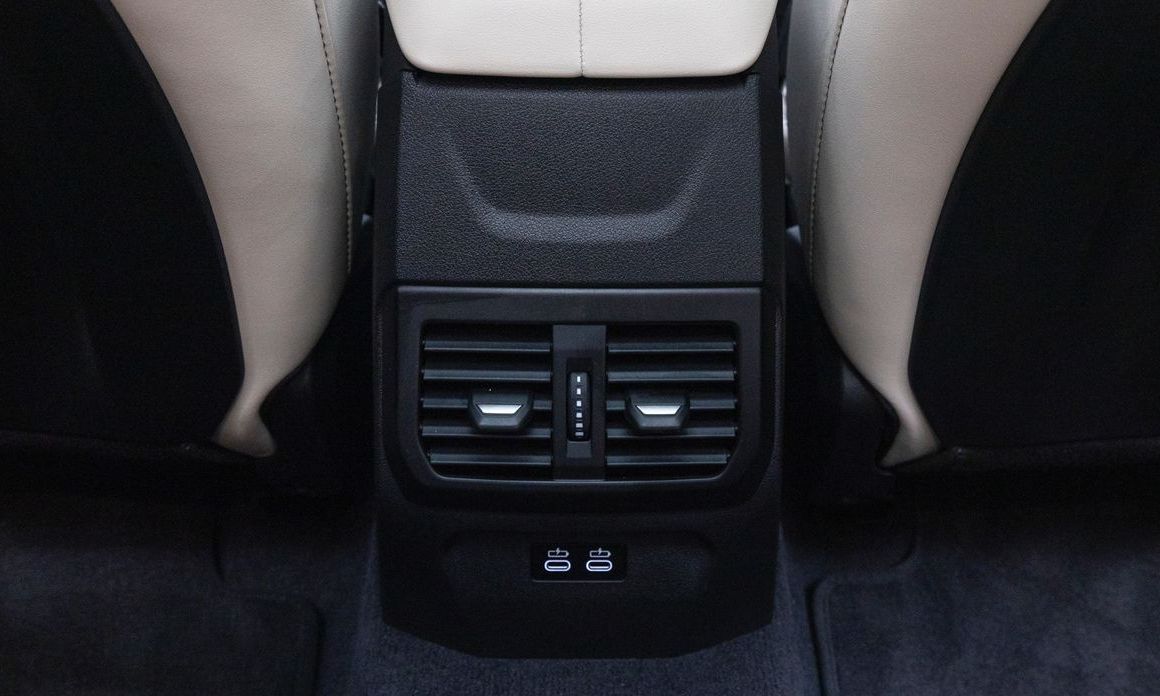 BMW 2-Series 2025