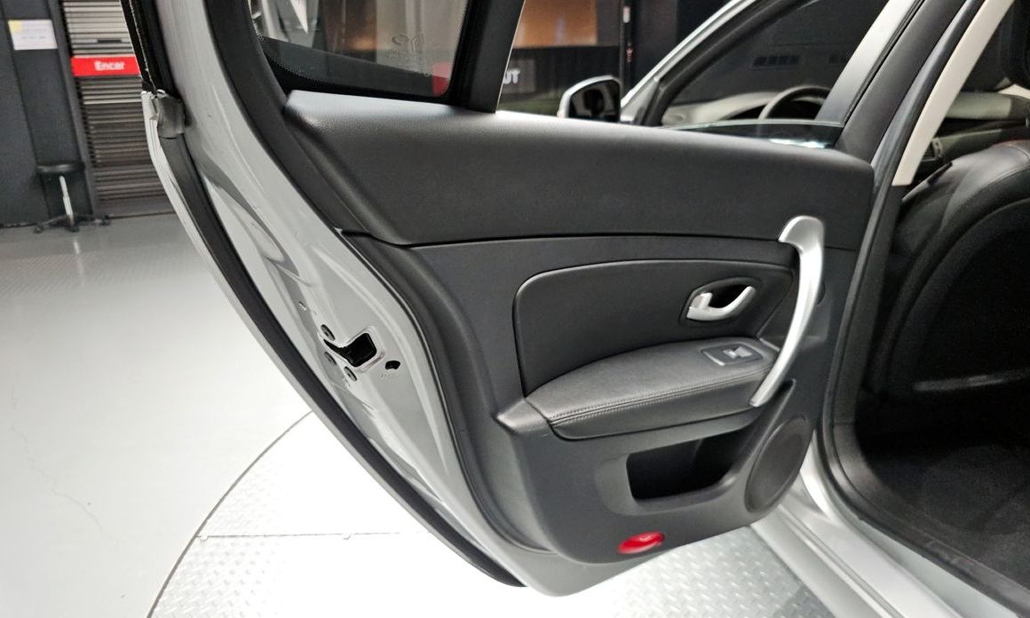 Renault-KoreaSamsung SM5  2014