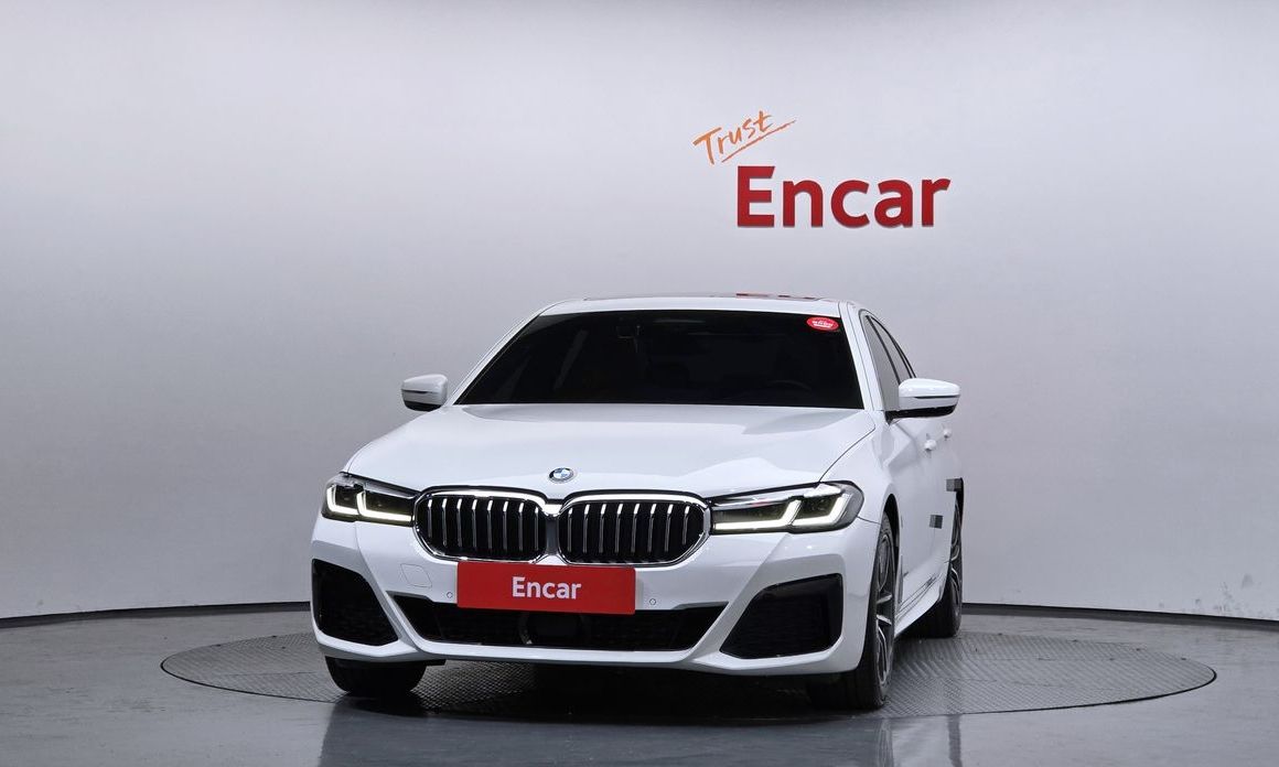 BMW 5-Series 2022