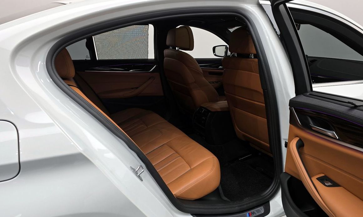 BMW 5-Series 2022