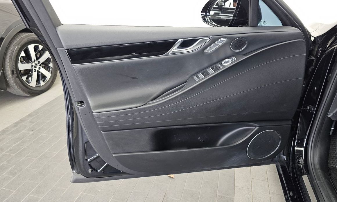 Genesis G80 2021
