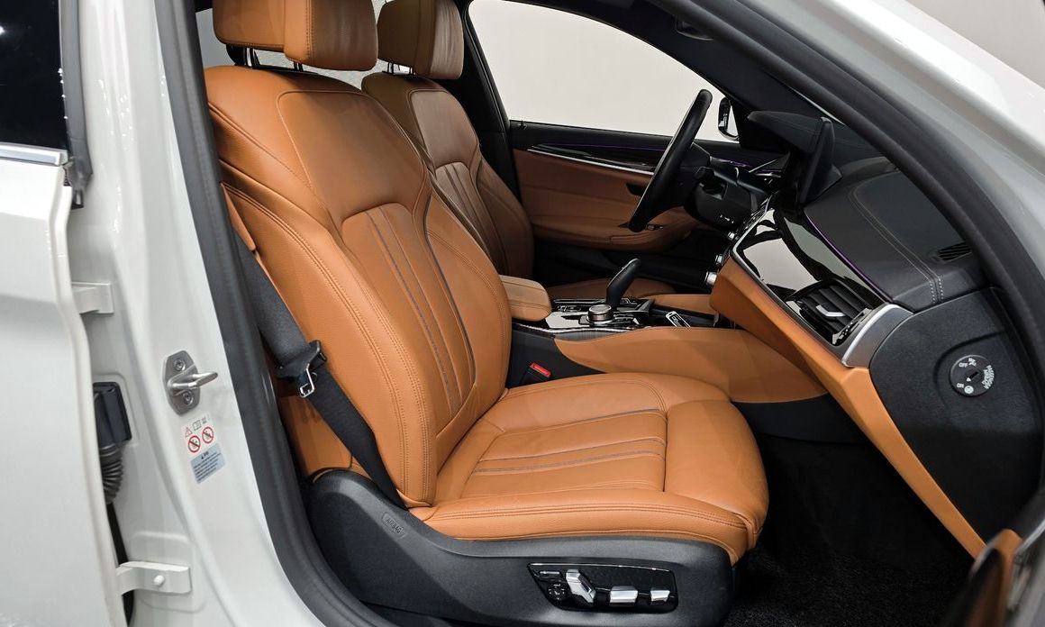 BMW 5-Series 2022