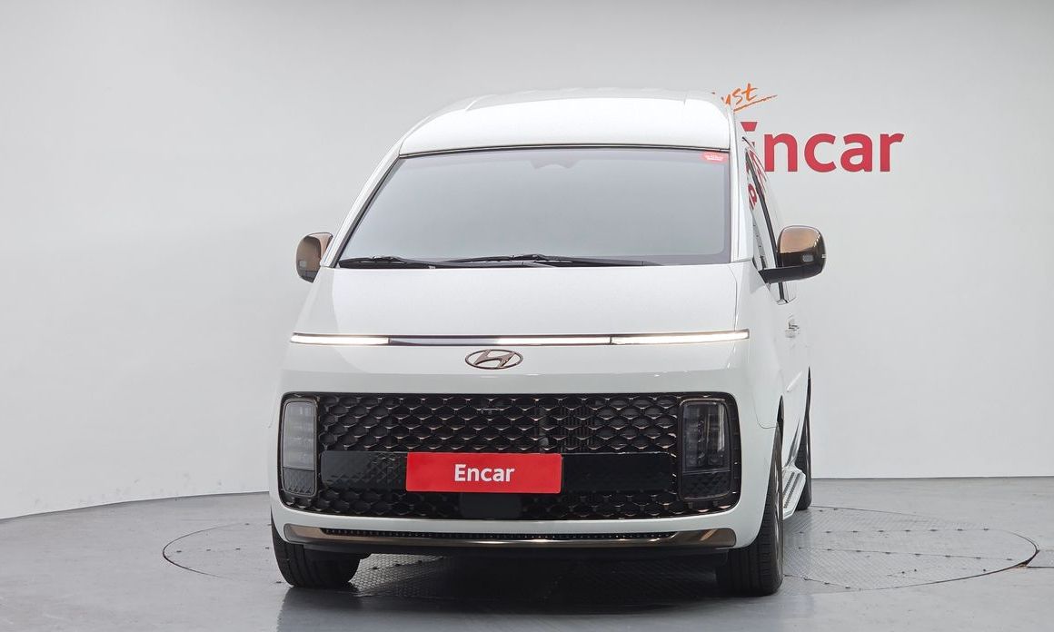 Hyundai Staria 2023