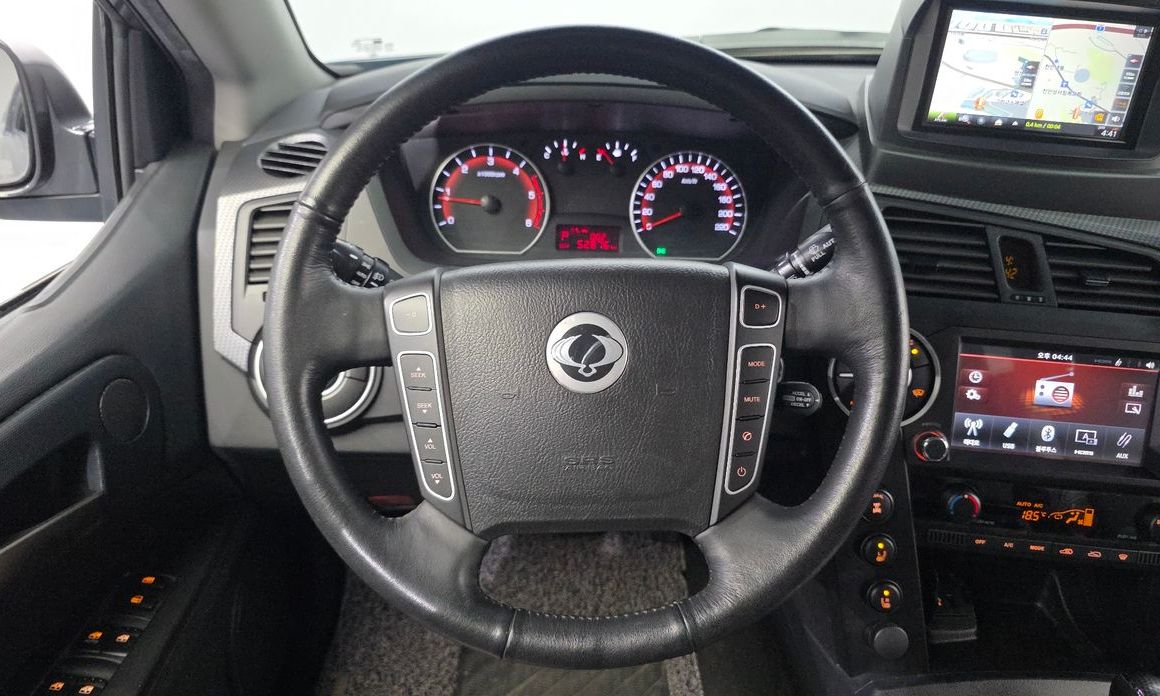 KG_Mobility_Ssangyong KORANDO 2015