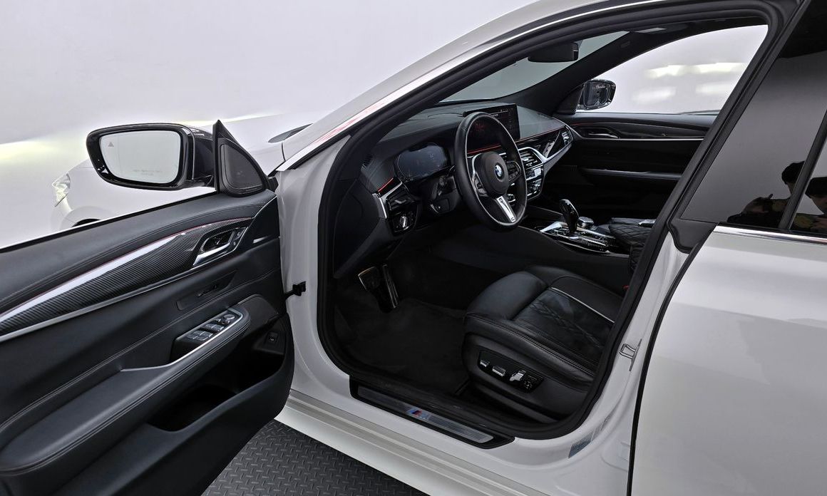 BMW Gran Turismo 2023