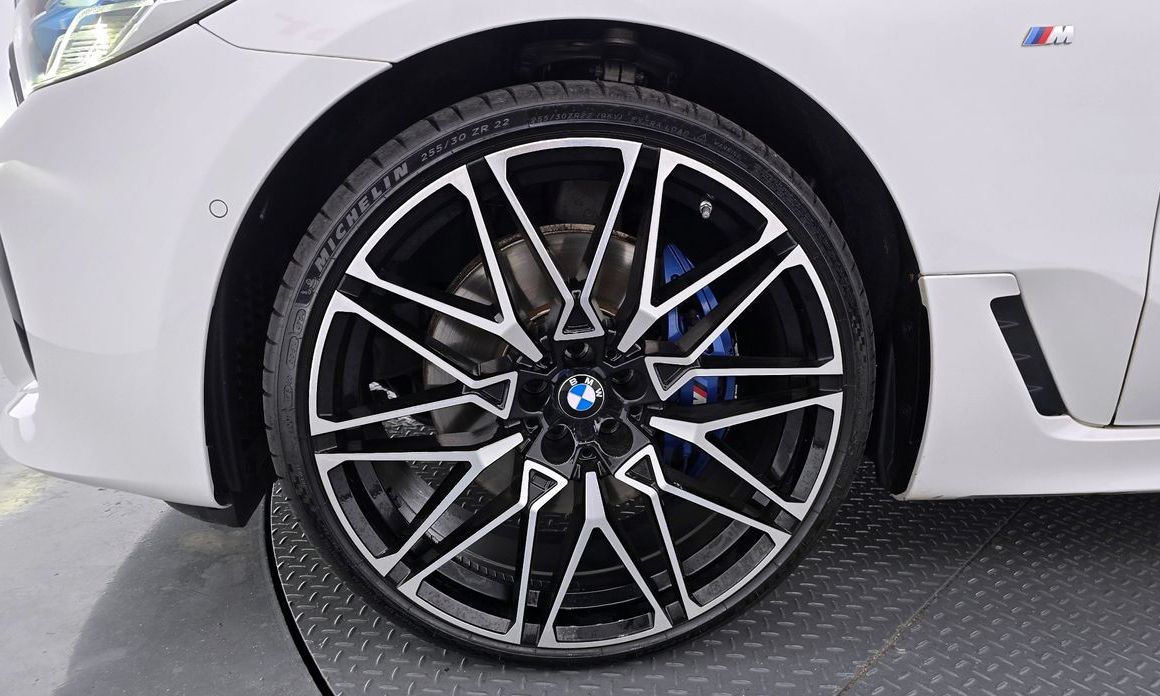 BMW Gran Turismo 2023