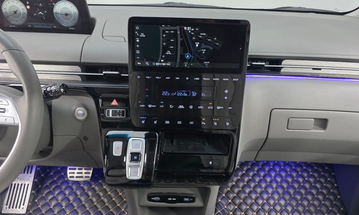 Hyundai Staria 2023