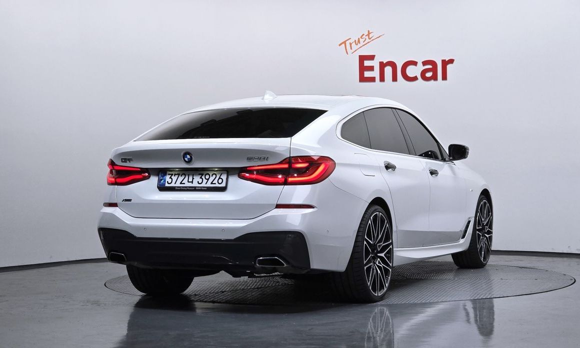 BMW Gran Turismo 2023