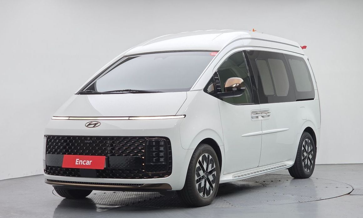 Hyundai Staria 2023