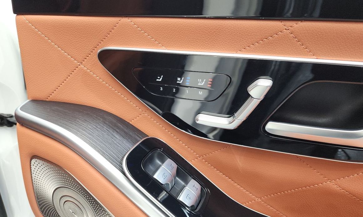 Mercedes-Benz S-Class 2023