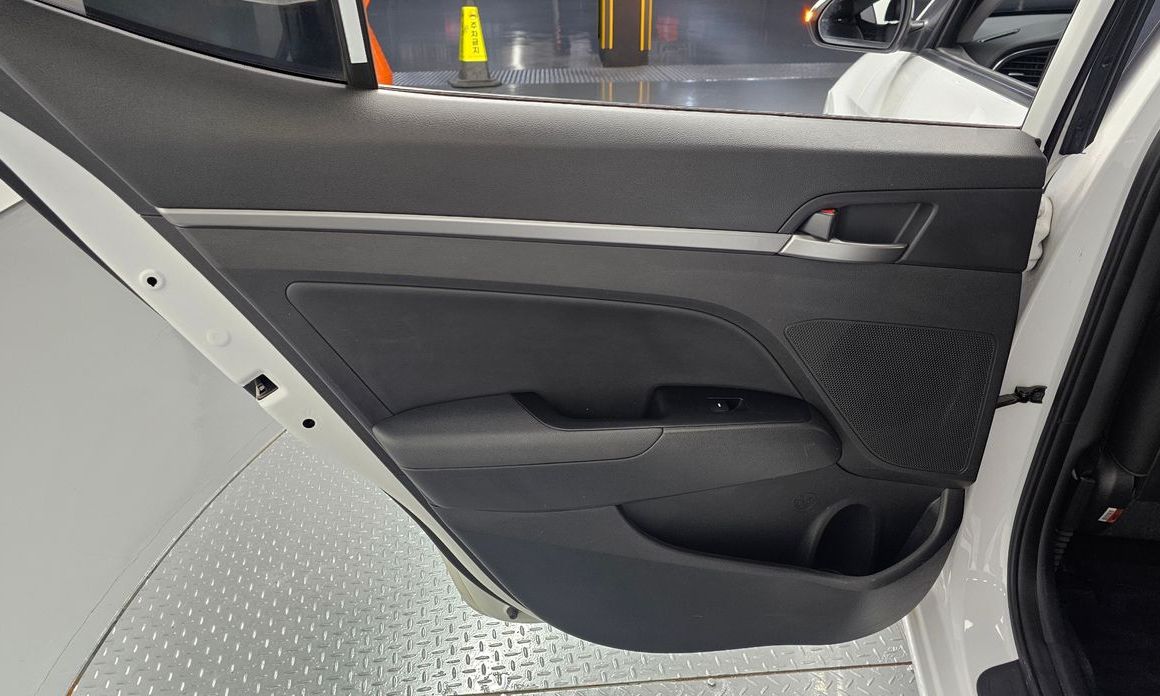 Hyundai AVANTE 2018