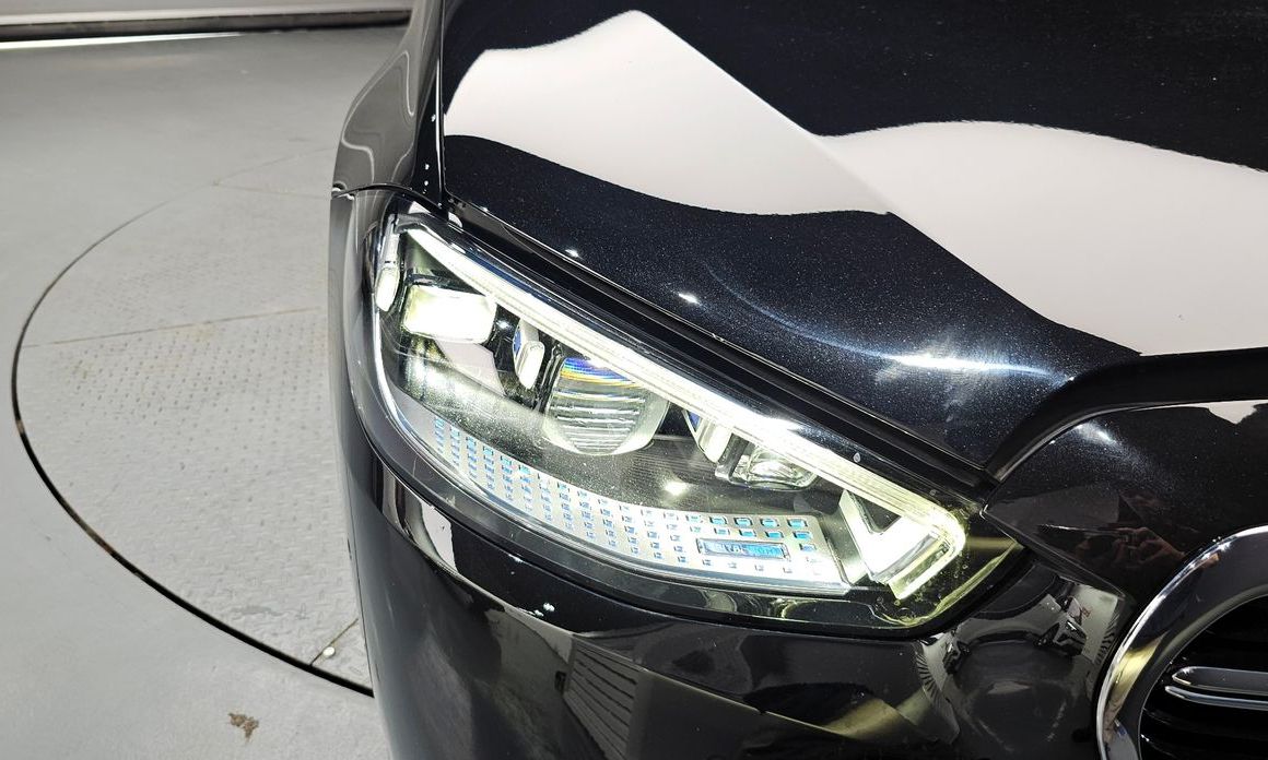 Mercedes-Benz S-Class 2021