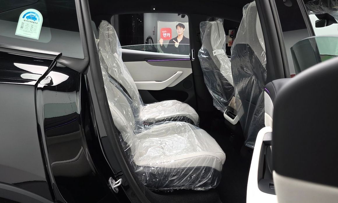 Tesla Model Y 2026
