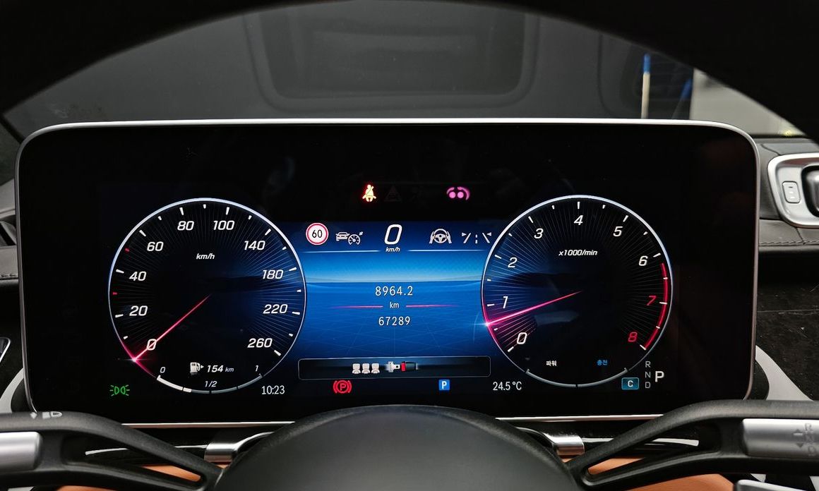 Mercedes-Benz S-Class 2021