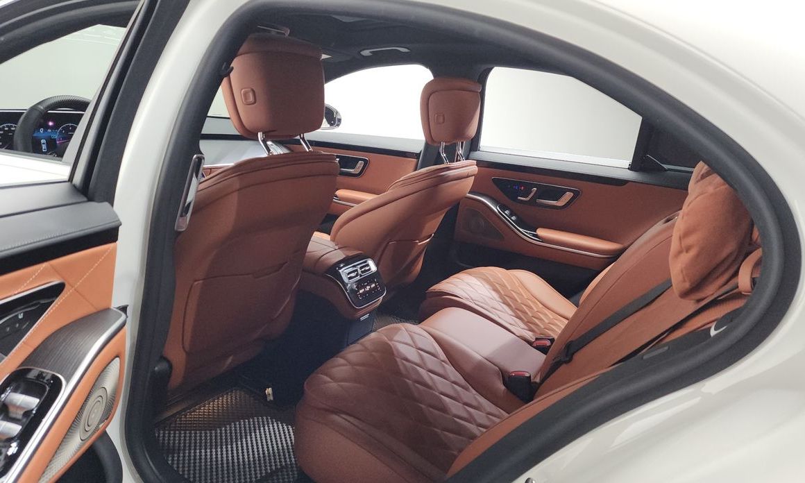 Mercedes-Benz S-Class 2023