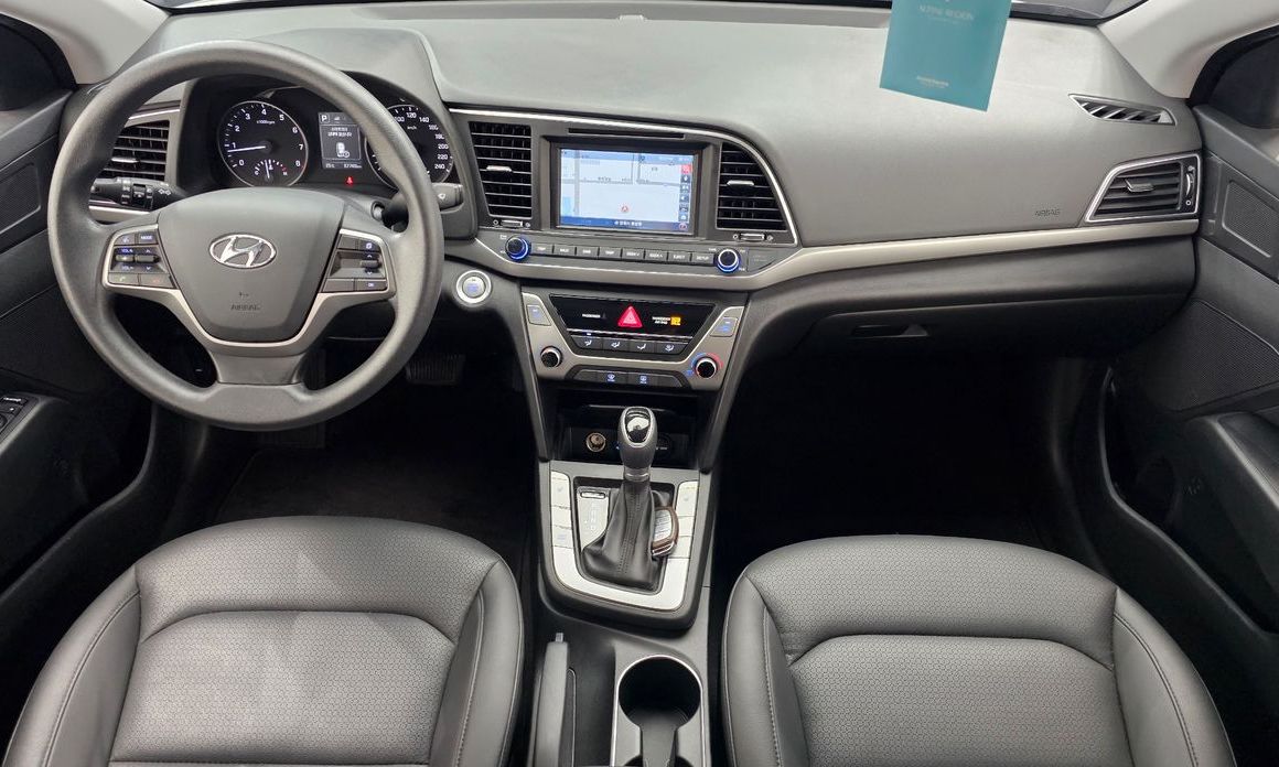 Hyundai AVANTE 2018