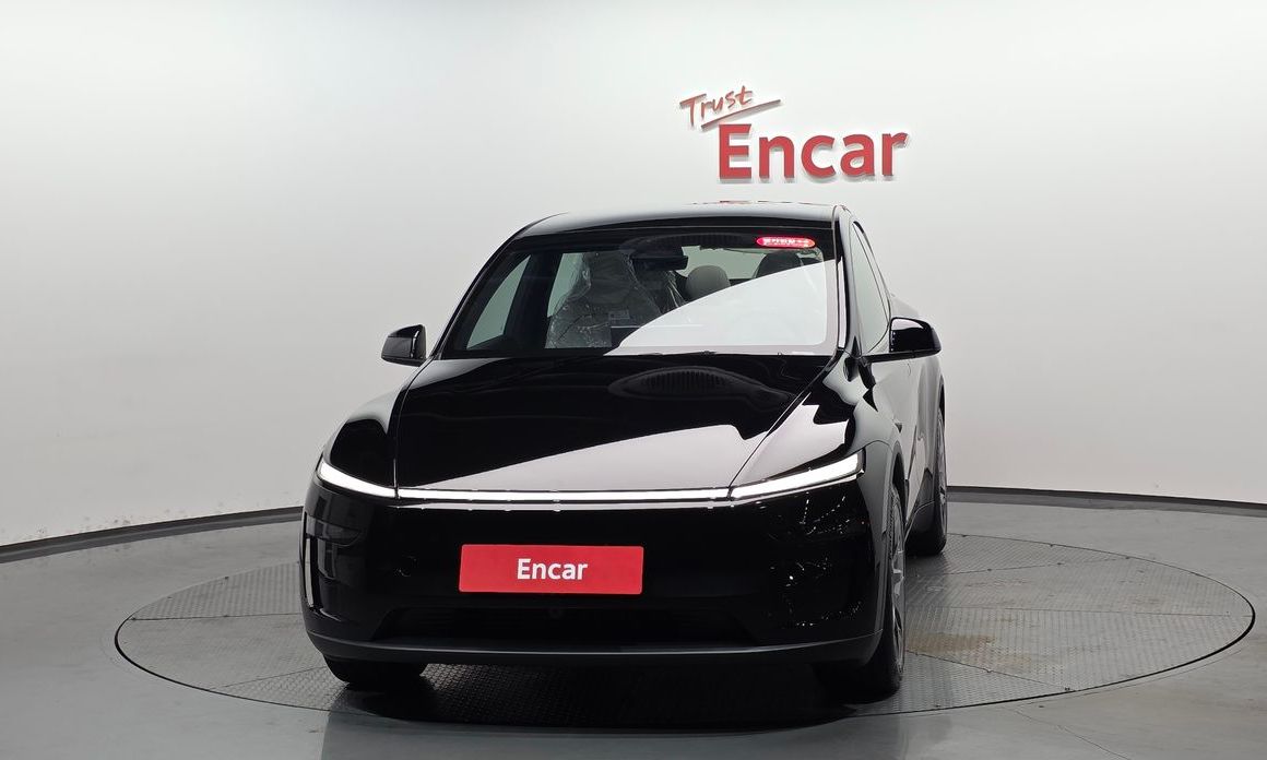 Tesla Model Y 2026