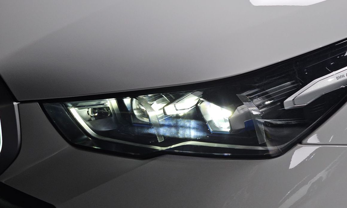BMW 5-Series 2025