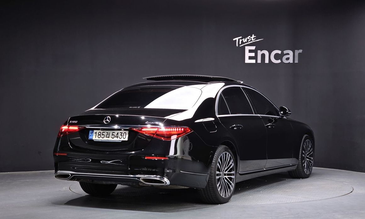 Mercedes-Benz S-Class 2021