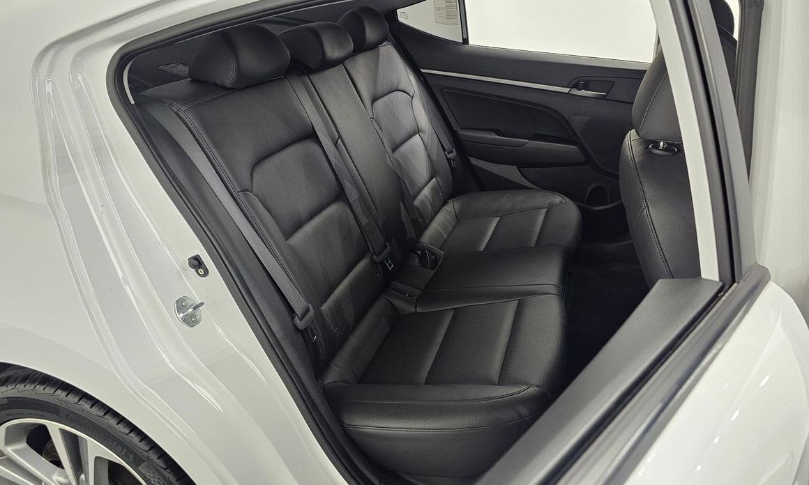 Hyundai AVANTE 2018