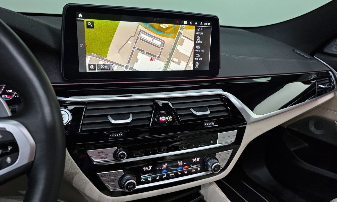 BMW Gran Turismo 2024