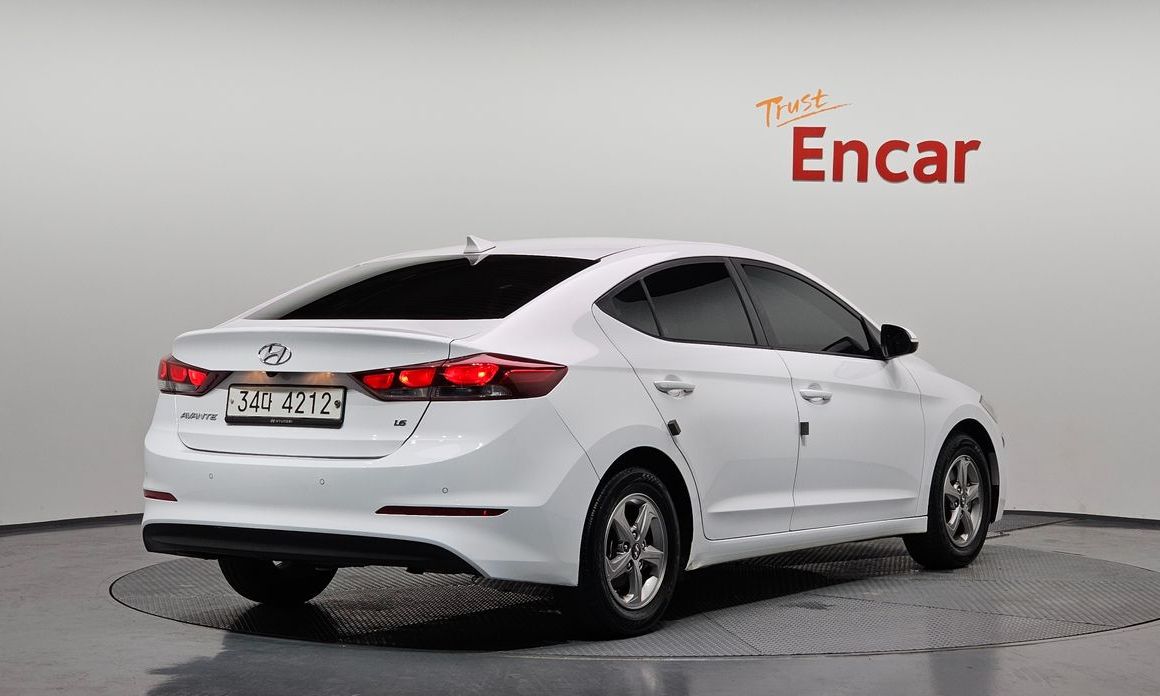 Hyundai AVANTE 2018