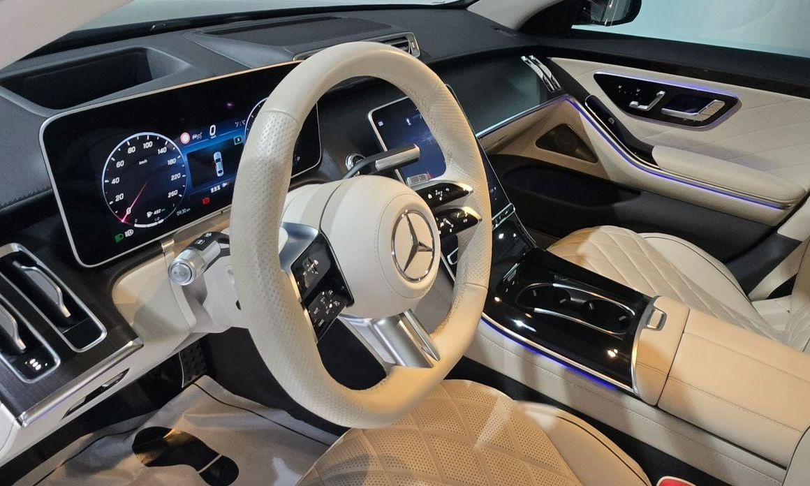 Mercedes-Benz S-Class 2023