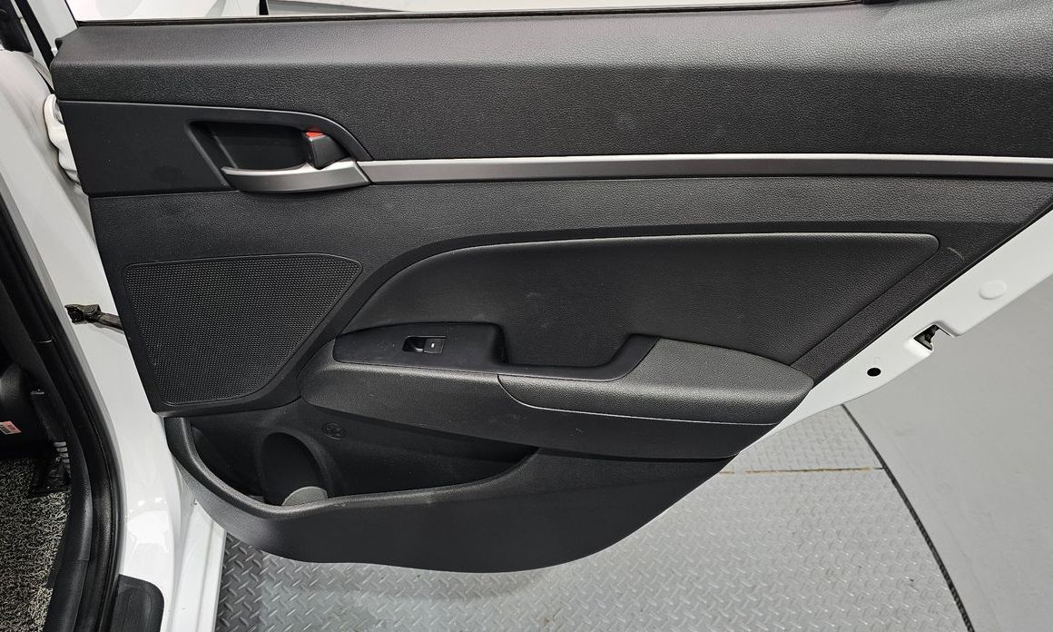 Hyundai AVANTE 2018