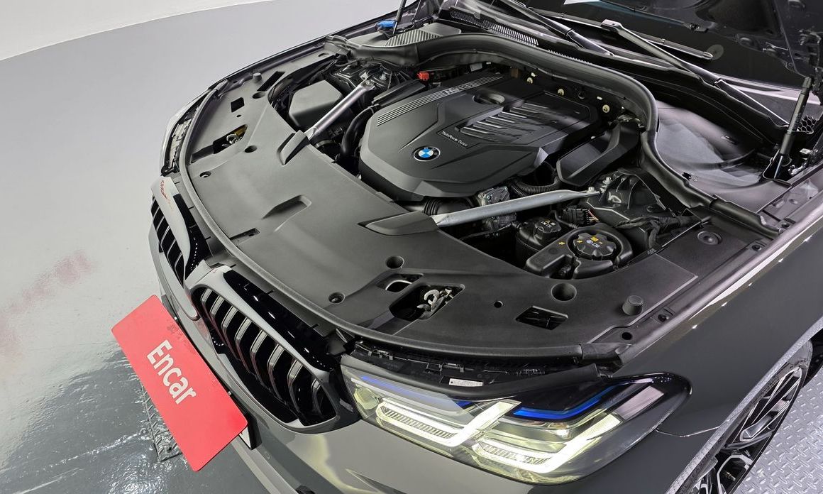 BMW Gran Turismo 2024