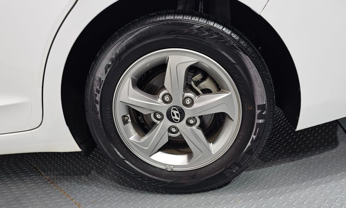 Hyundai AVANTE 2018