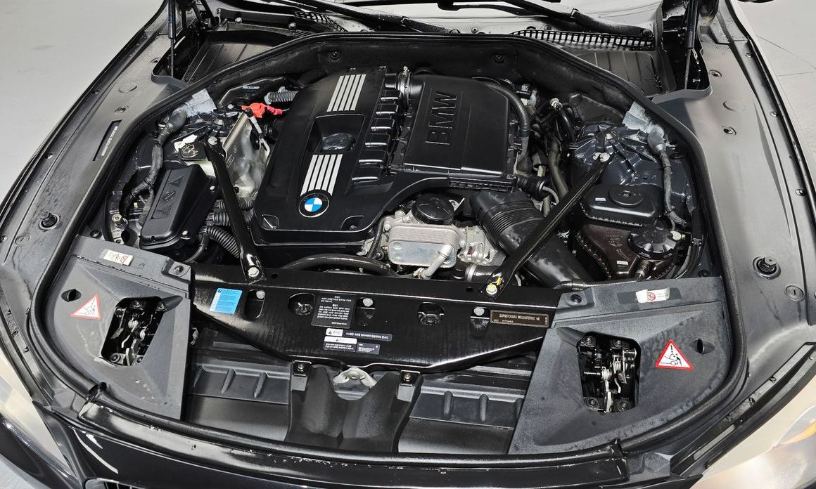 BMW 7-Series 2010