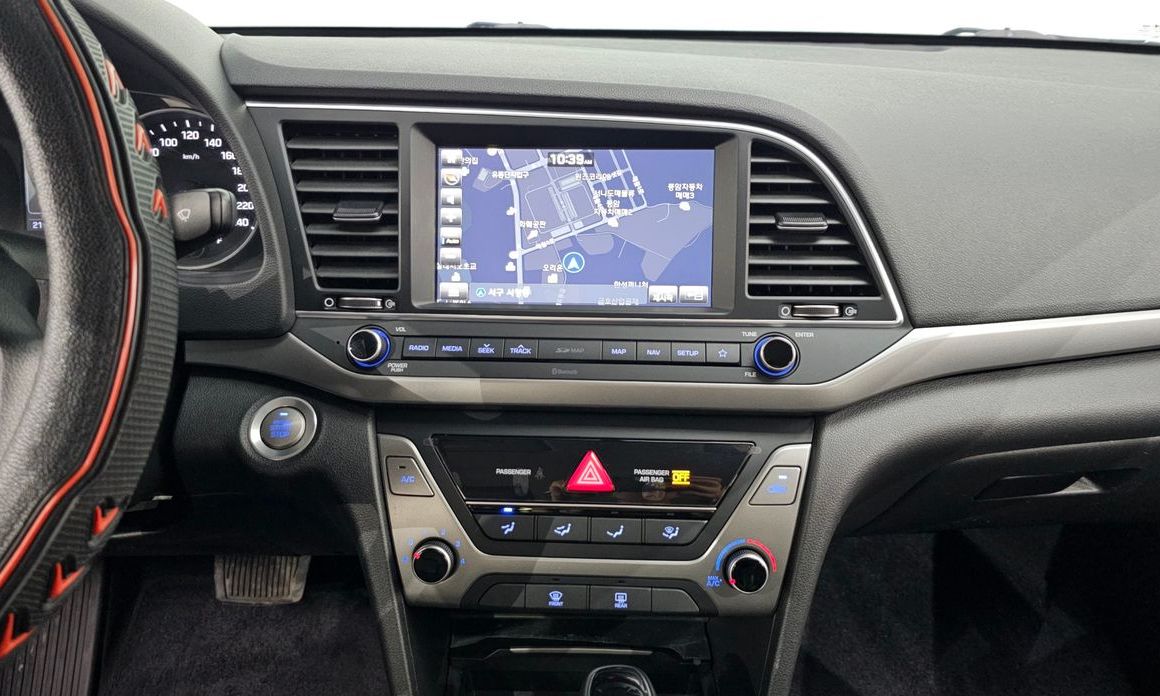 Hyundai AVANTE 2018