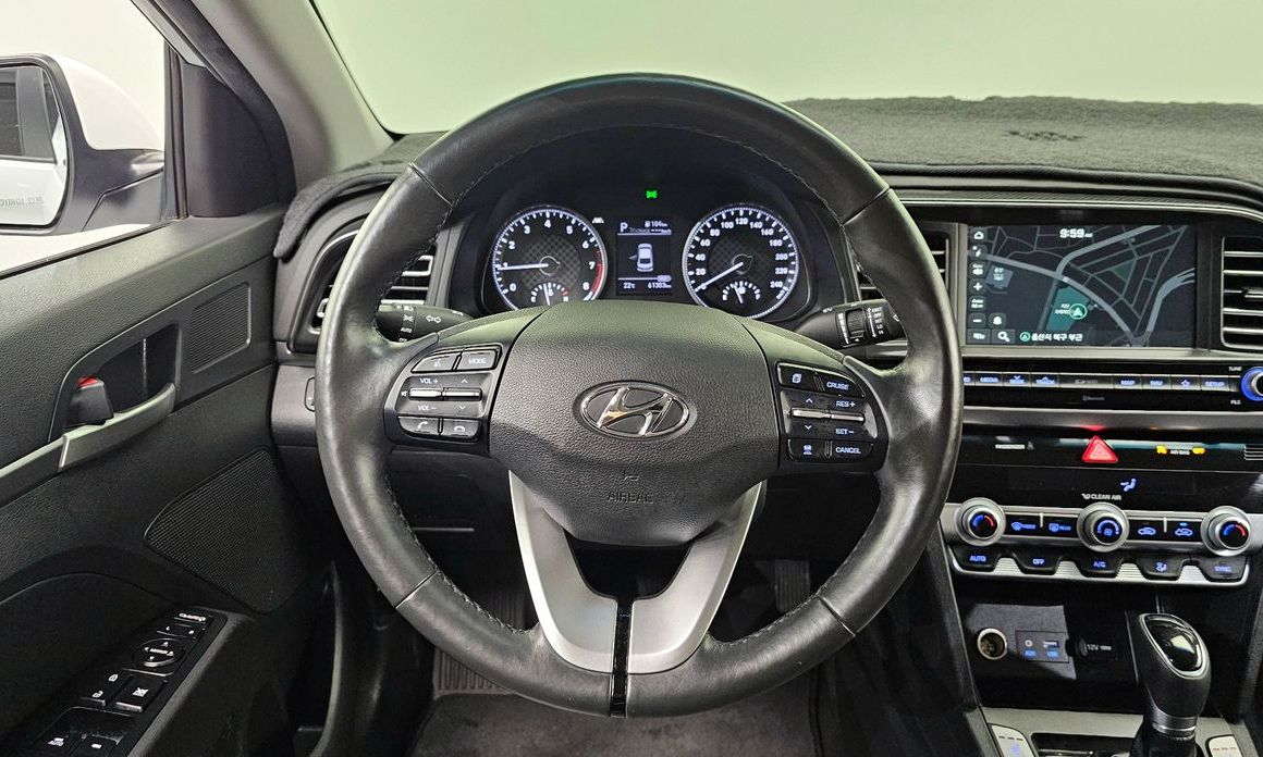 Hyundai AVANTE 2020