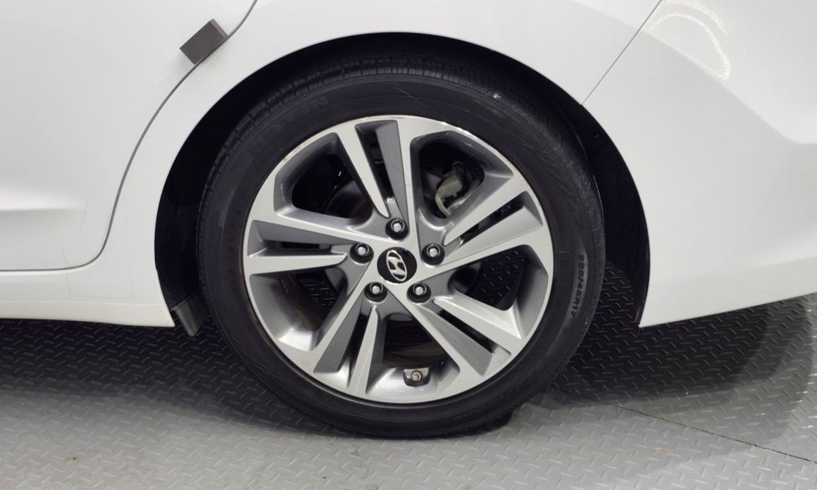 Hyundai AVANTE 2018