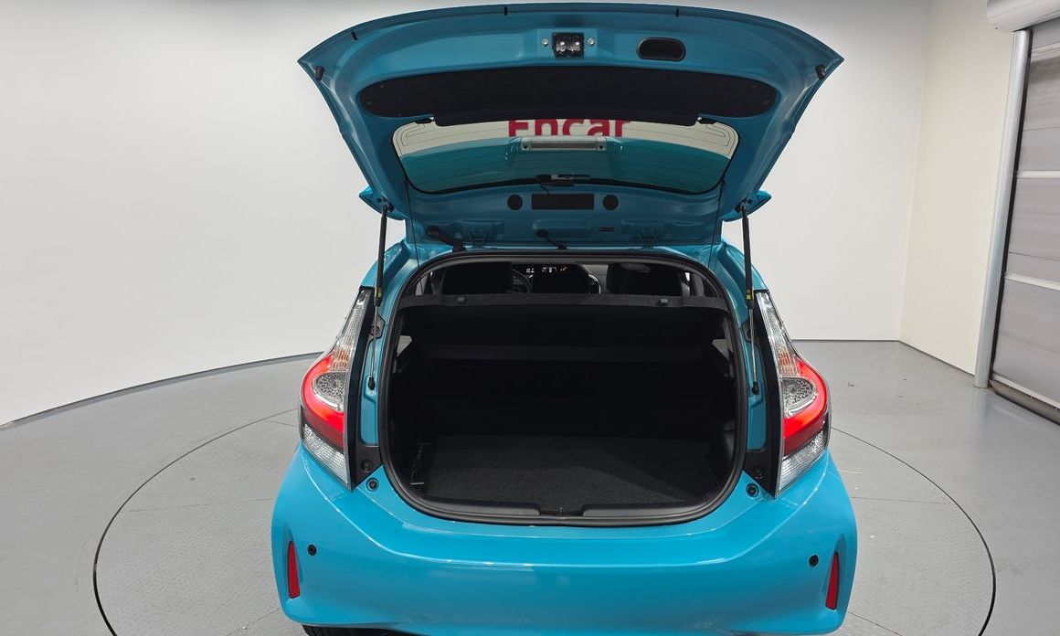 Toyota Prius 2019