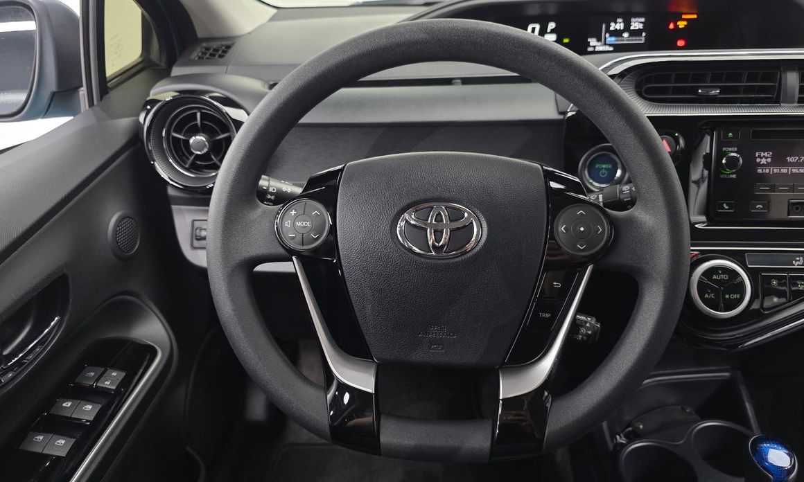 Toyota Prius 2019