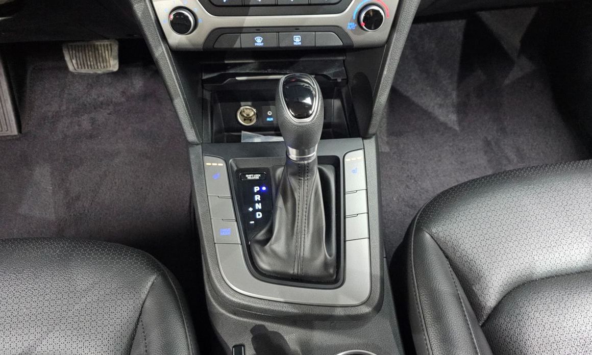 Hyundai AVANTE 2018