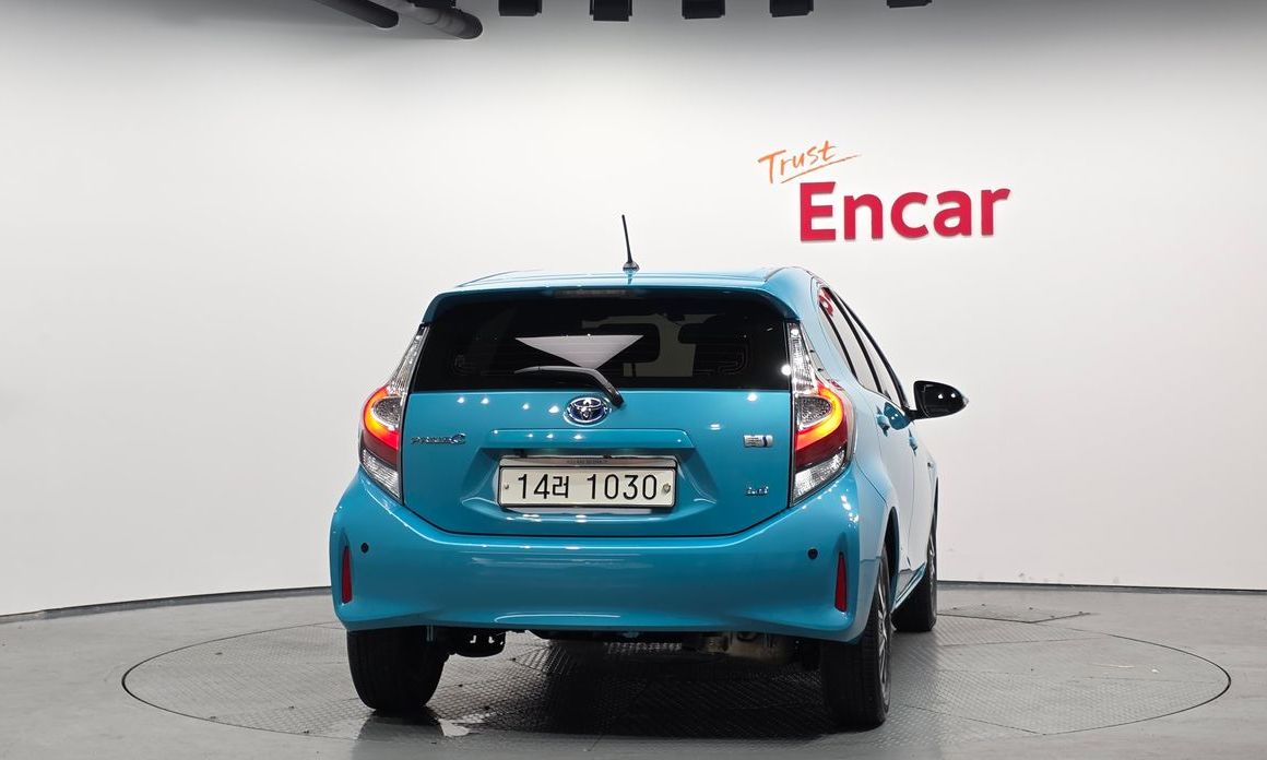 Toyota Prius 2019
