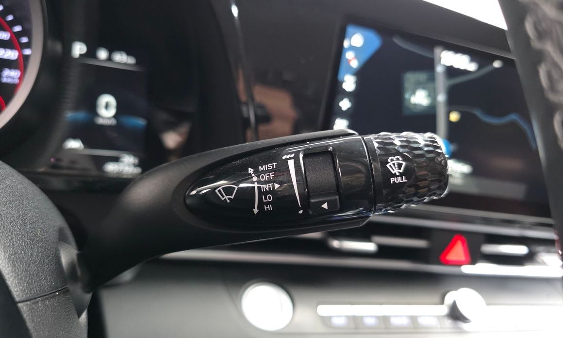 Hyundai AVANTE 2021
