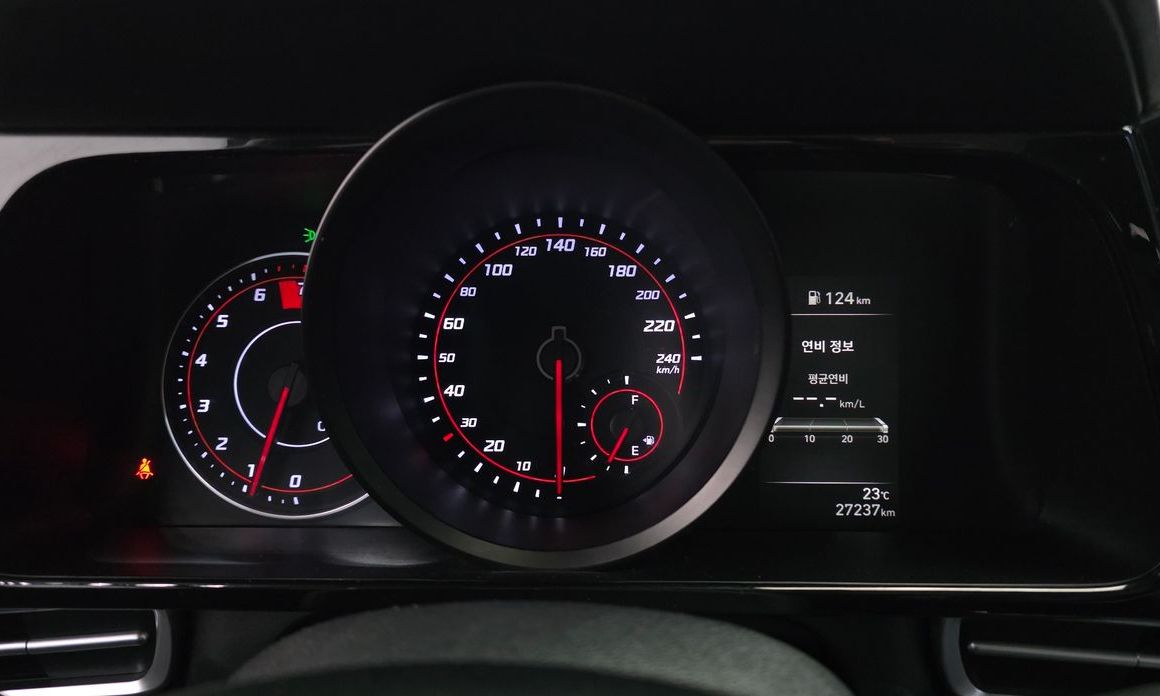 Hyundai AVANTE 2021