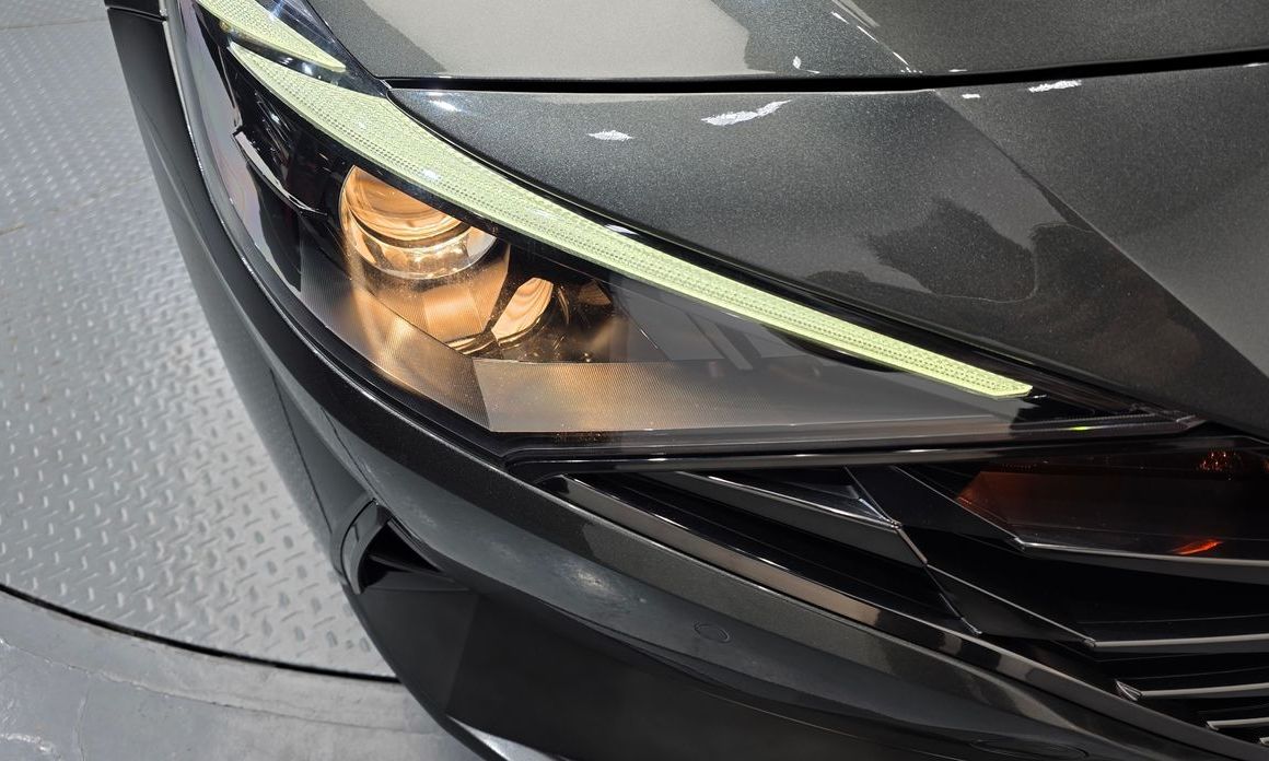 Hyundai AVANTE 2021