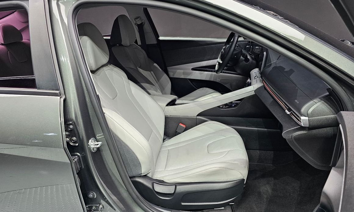 Hyundai AVANTE 2021