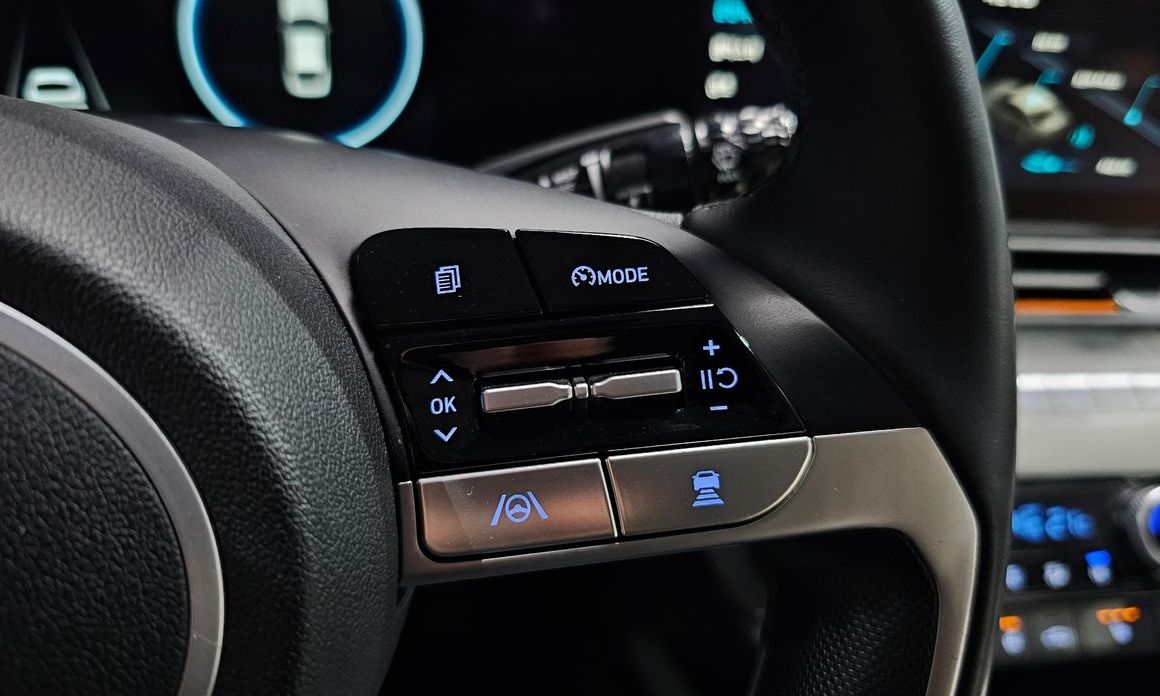 Hyundai AVANTE 2021