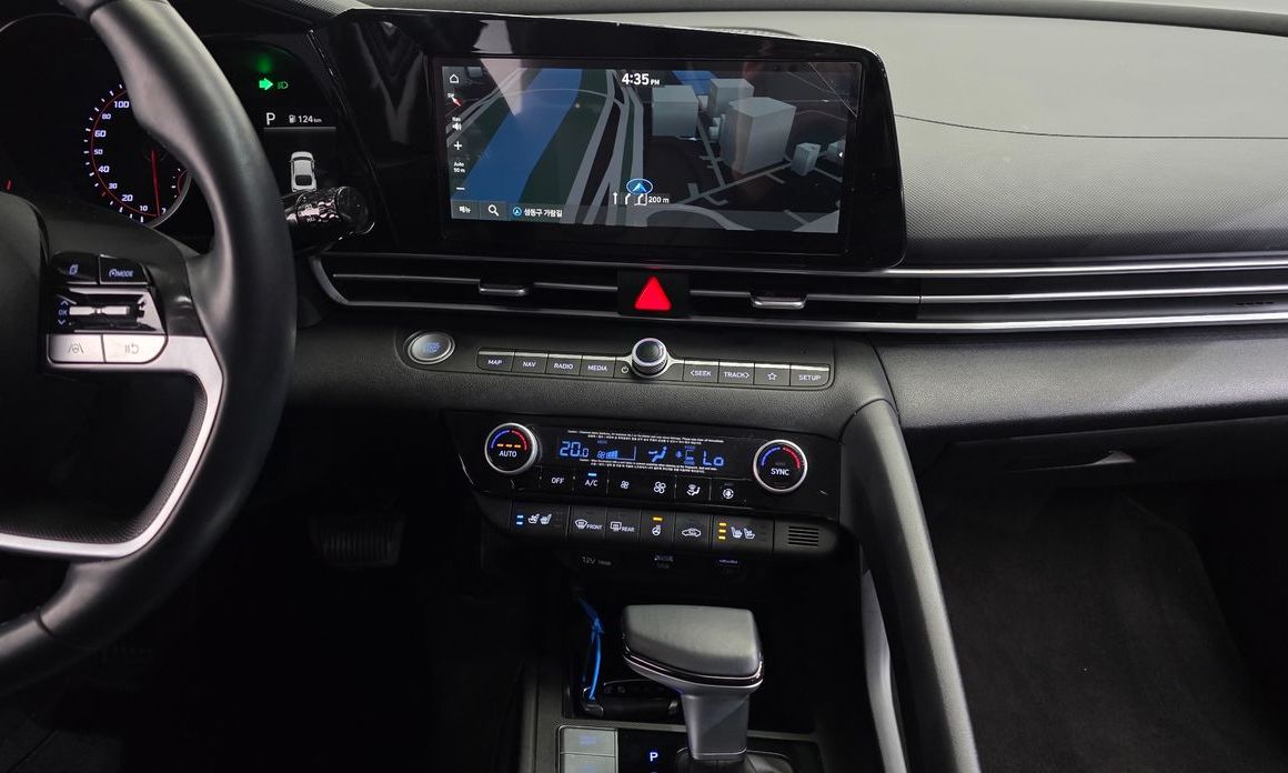 Hyundai AVANTE 2021